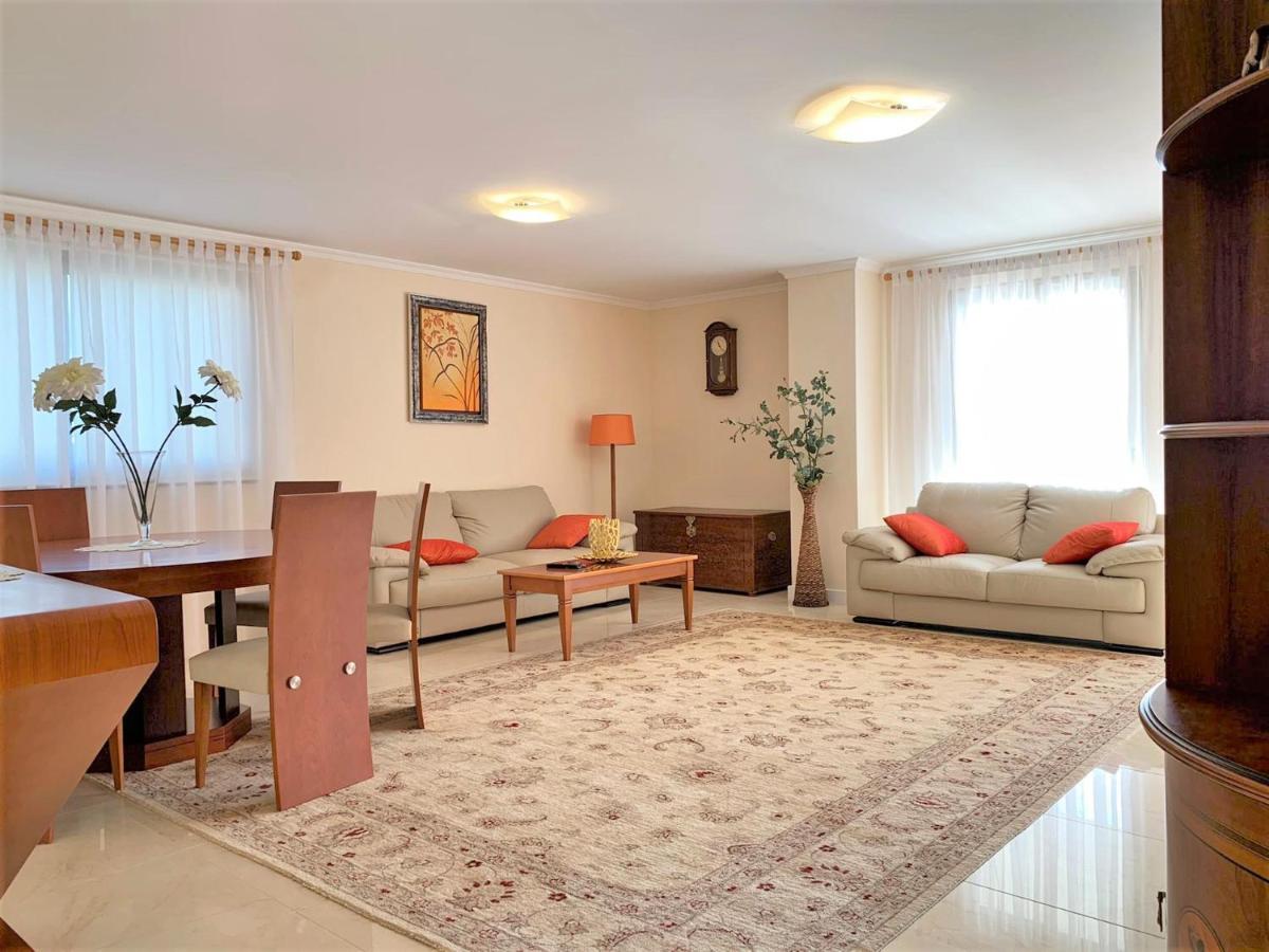 Appartement Charming Calheta Plaza Penthouse Extérieur photo